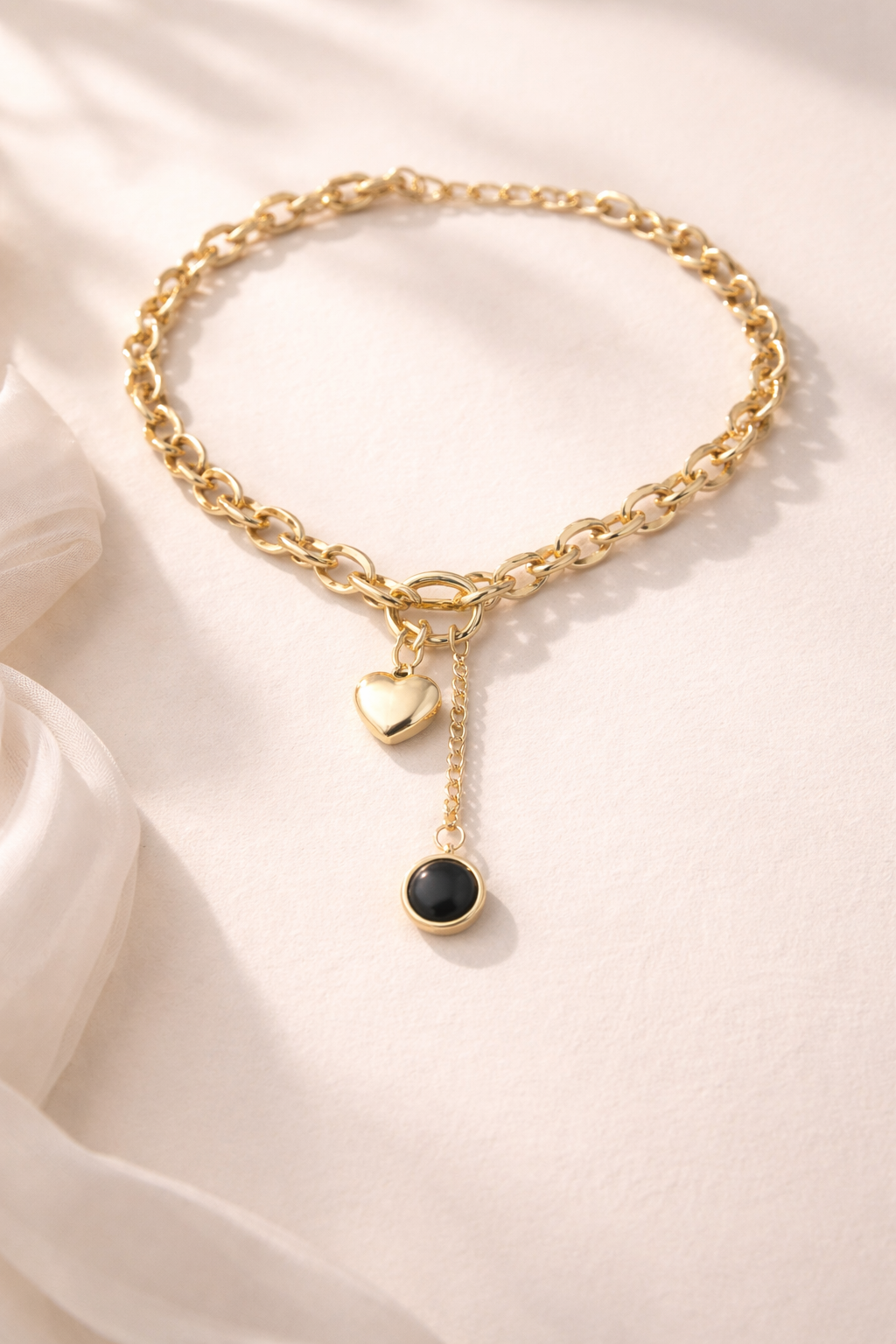 COLLIER NAELYS